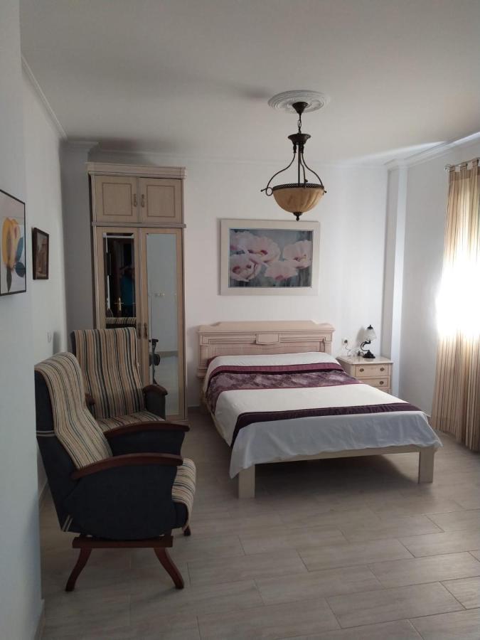 Apartamento En Olvera Con Garaje Екстер'єр фото